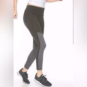Sz XS Athleta Greenish Brown with Grey Athletic Leggings in great condition